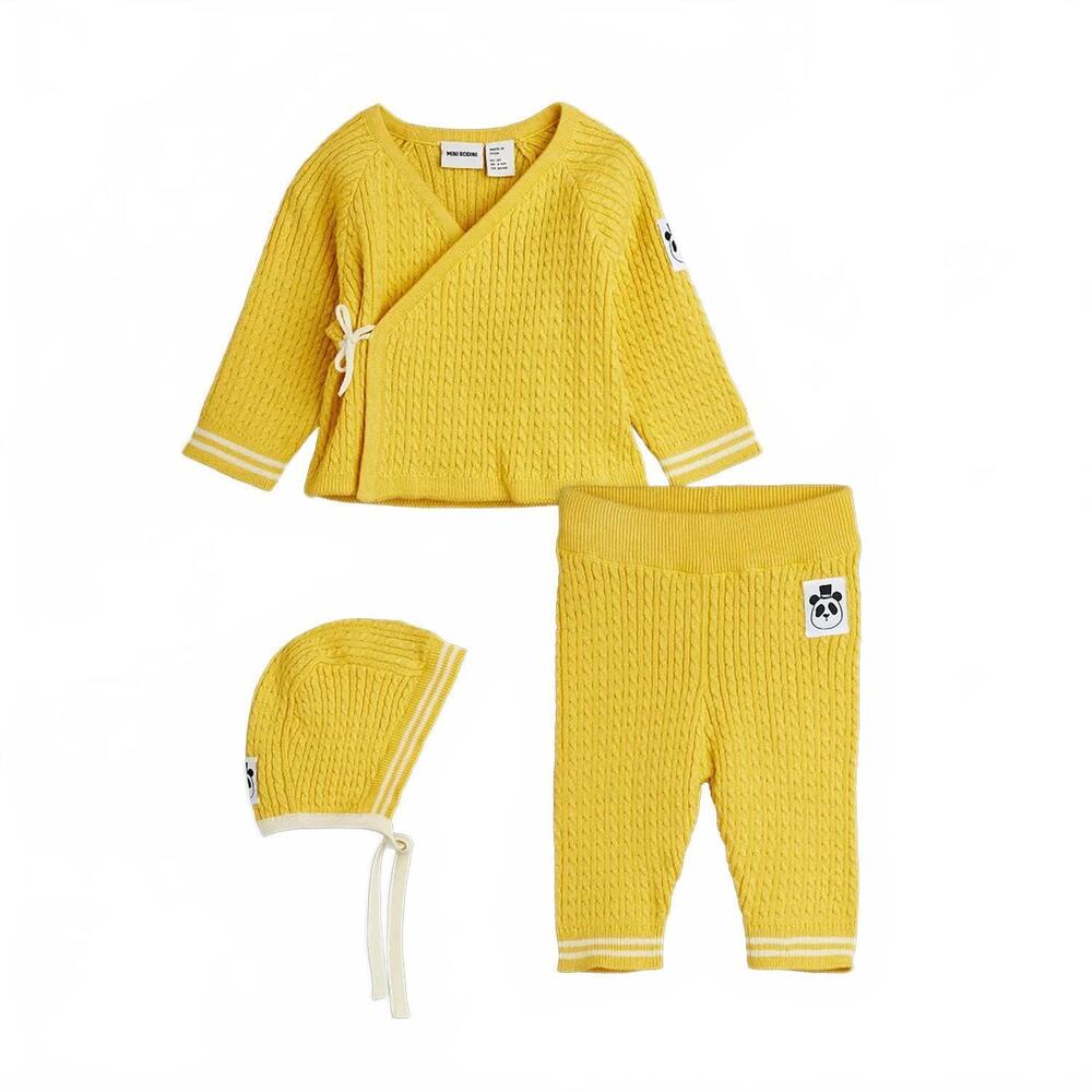 NEW MINI RODINI baby cable knit kit set in yellow